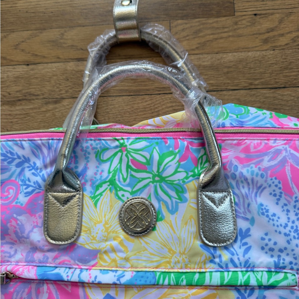 LILLY PULITZER BRIGHT DELIGHT PATCH WEEKENDER BAG… - image 2